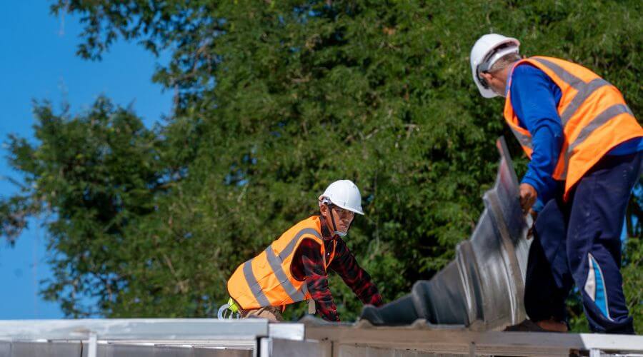 Professional Flat Roofing Installation in Chrisman, IL